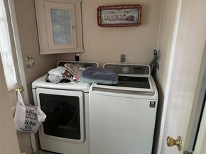 3 Wedgewood Court, Miller Place NY 11764