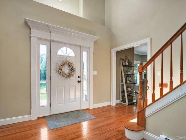 2 Derby Court, Aquebogue NY 11901