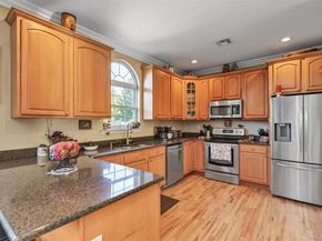 2 Derby Court, Aquebogue NY 11931