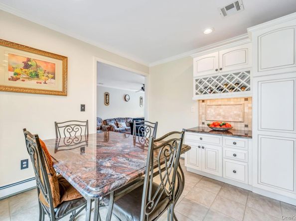 4 Vera Court, Centereach NY 11720