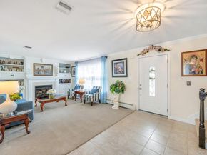 4 Vera Court, Centereach NY 11720