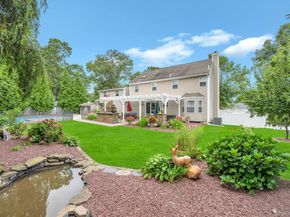 4 Vera Court, Centereach NY 11720