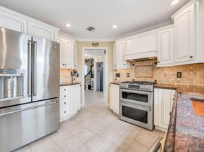 4 Vera Court, Centereach NY 11720