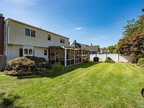 157 W 19th Street, Deer Park NY 11729