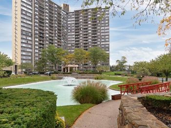 2 Bay Club Drive