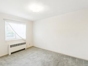 15-63 212 Street 154, Bayside NY 11360