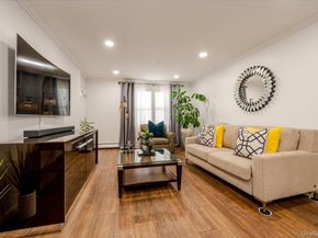90 S Park Avenue C4, Rockville Centre NY 11570