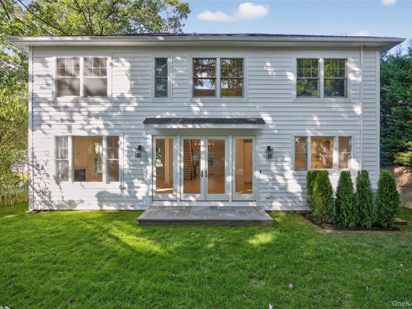 5 Pepperday Avenue, Port Washington NY 11050