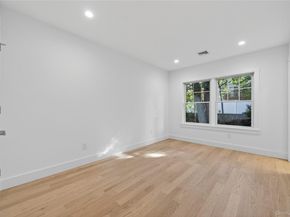 5 Pepperday Avenue, Port Washington NY 11050