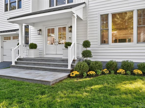 5 Pepperday Avenue, Port Washington NY 11050