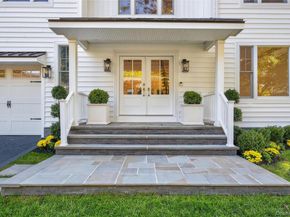 5 Pepperday Avenue, Port Washington NY 11050