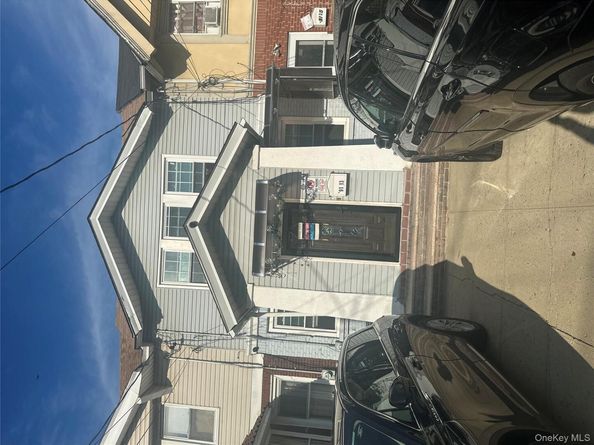 9113 184th Street, Hollis NY 11423