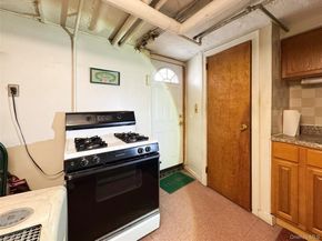 6073 71 Street, Maspeth NY 11378