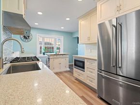 3 Maison Drive, Holbrook NY 11741