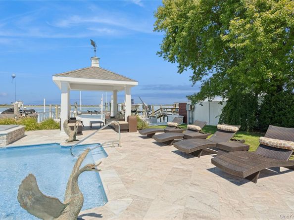 821 W Park Avenue, Long Beach NY 11561