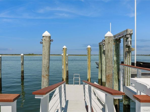 821 W Park Avenue, Long Beach NY 11561