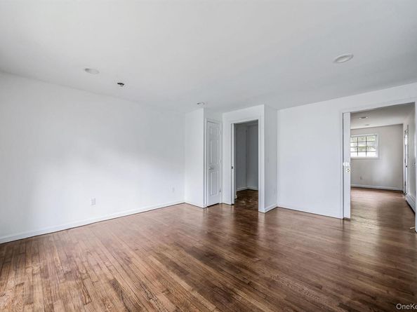 32 Artist Lake Boulevard, Middle Island NY 11953