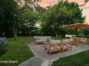 10 Elayne Court, Smithtown NY 11787