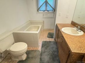 2 Joan Court, Woodbury NY 11797