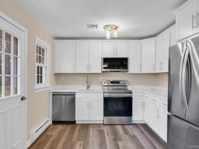 380 Woodbridge Drive D, Ridge NY 11961