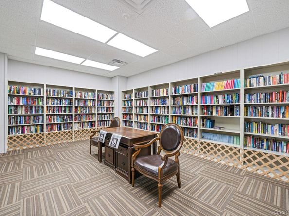 380 Woodbridge Drive D, Ridge NY 11961