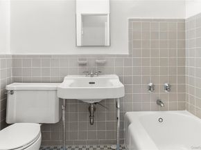 3 Fordham Hill Oval 1G, Bronx NY 10468