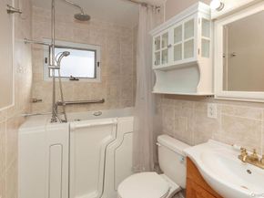 158 Reville Street, Bronx NY 10464