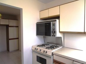 20 Daley Place 128, Lynbrook NY 11563