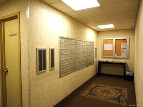 20 Daley Place 128, Lynbrook NY 11563