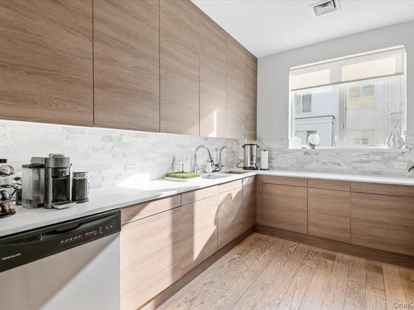 159 Beach 5th Street, Far Rockaway NY 11691