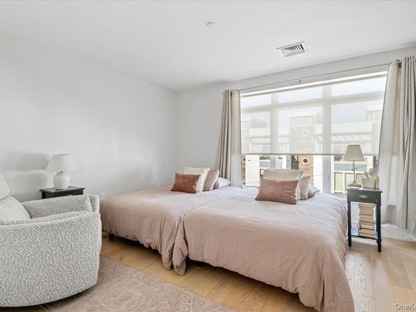 159 Beach 5th Street, Far Rockaway NY 11691