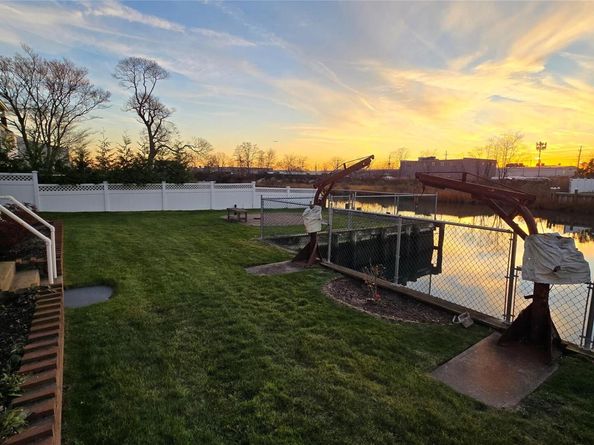 3340 Yost Boulevard, Oceanside NY 11572