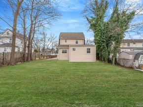 33 Willow Avenue, Freeport NY 11520