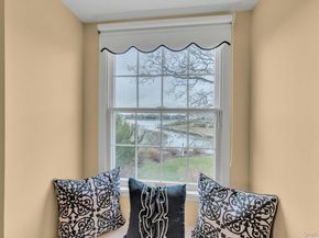 26 Oak Lane, Hampton Bays NY 11946