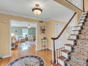 26 Oak Lane, Hampton Bays NY 11946