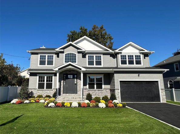 526 Park Avenue, Merrick NY 11566