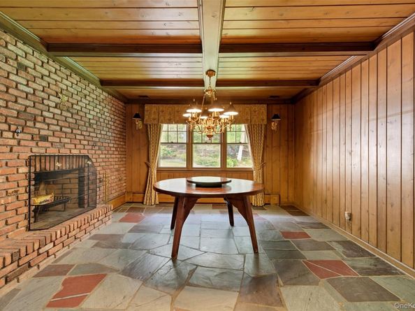 250 Manor Road, Huntington NY 11743