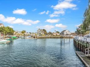 1165 Hastings Circle, Baldwin Harbor NY 11510