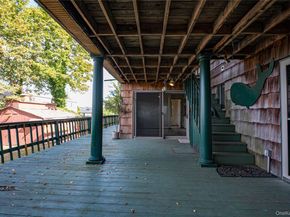 25 Violet Road, Kings Park NY 11754