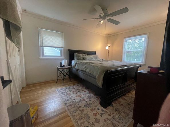 14 Bruce Lane S, Kings Park NY 11754