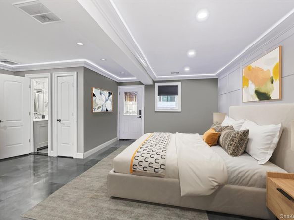 3012 Mandalay Beach Road, Wantagh NY 11793