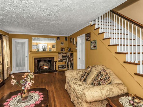 830 Davis Avenue, Uniondale NY 11553