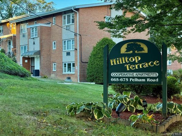 669 Pelham Road C10, New Rochelle NY 10805