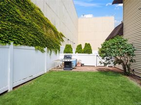 88 E Valley Stream Boulevard 7, Valley Stream NY 11580