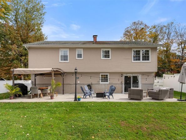 1699 Hanover Street, Yorktown Heights NY 10598