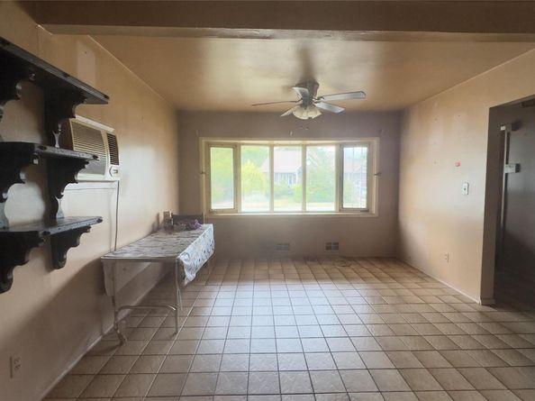 211 4th Avenue, West Babylon NY 11704