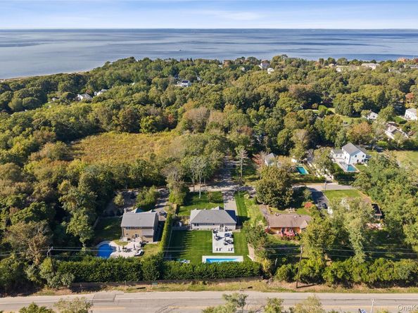 380 Homestead Way, Greenport NY 11944