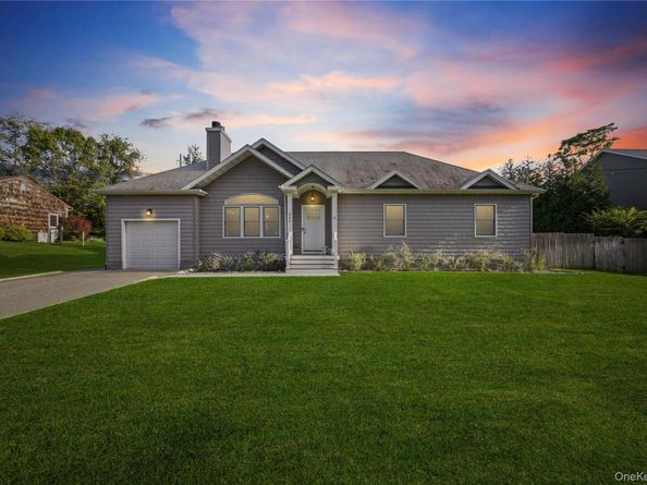 380 Homestead Way, Greenport NY 11944