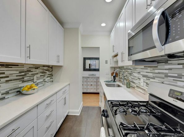 68 E Hartsdale Avenue 5M, Hartsdale NY 10530