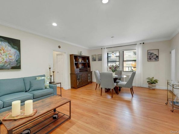 68 E Hartsdale Avenue 5M, Hartsdale NY 10530